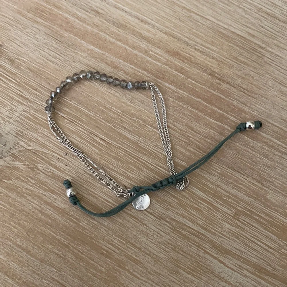 Stella & Dot Friendship Ties Bracelet